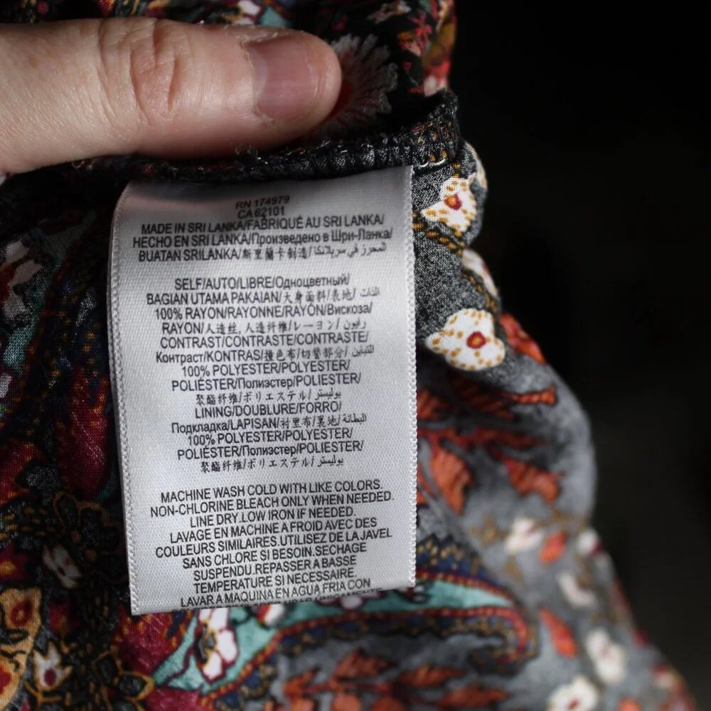 BCBGeneration Size S Black Floral Print Blouse - Picture 4 of 9